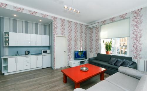 vip-apartment_4-room_kiev_100219.jpg