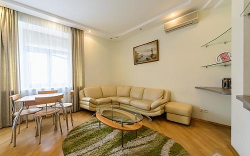 apartment_kiev_grinchenko2__maydan14.jpg